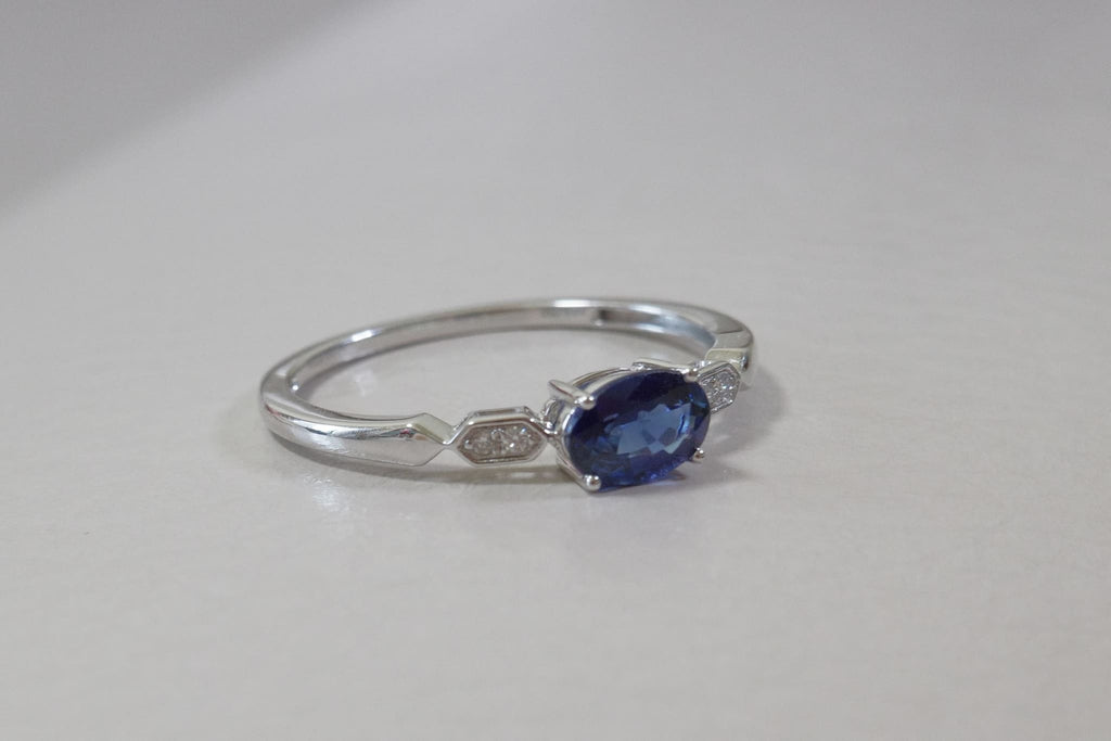 Sapphire Ring