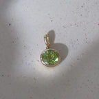 Garnet Pendant in 18K gold