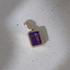 Amethyst Bezel set pendant in 18K gold