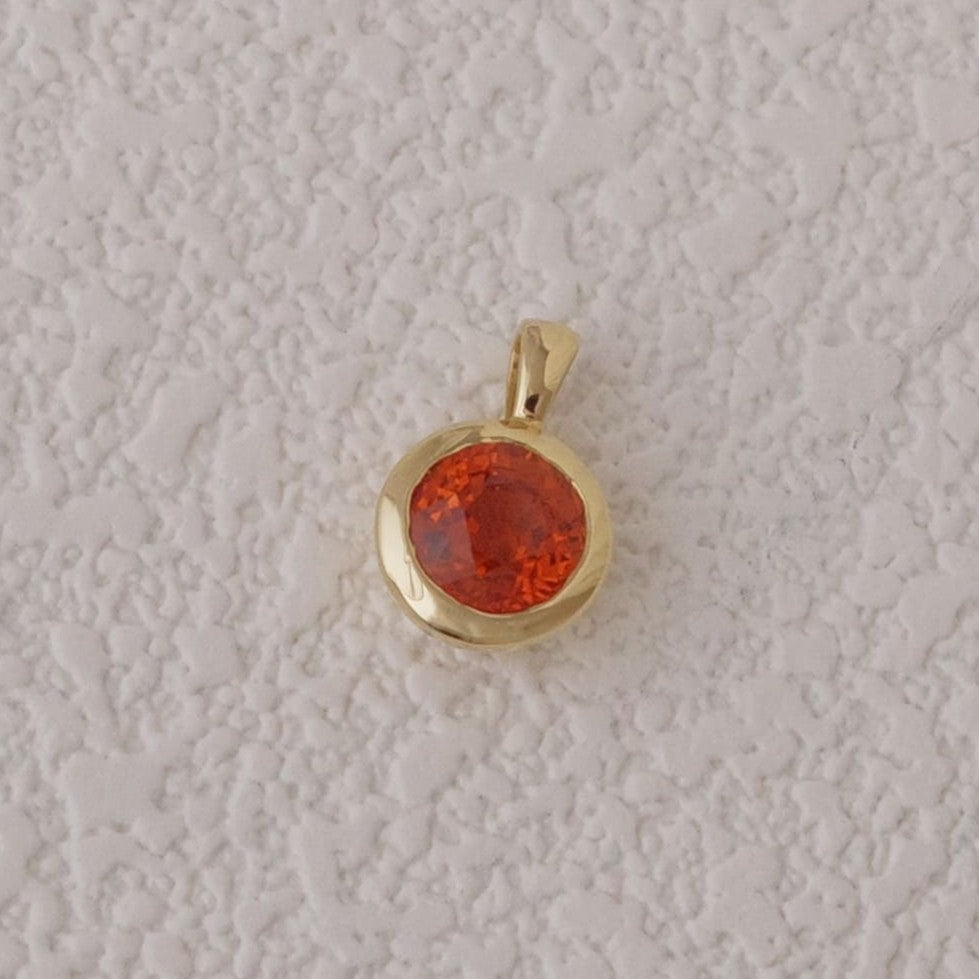 橙紅寶石吊墜